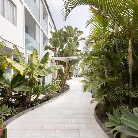 Home2book Hola Rolls Center Apartment *