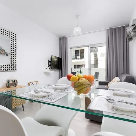 Home2book Hola Rolls Center * Κοραλέχο